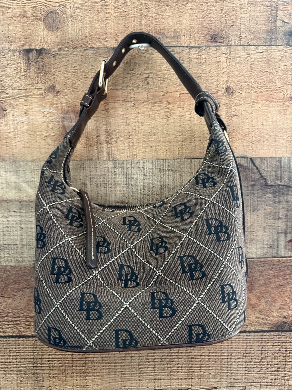 Vintage Dooney & Bourke Y2K 90’s DB Monogram Canvas/Leather Brown Shoulder Bag - Picture 4 of 10